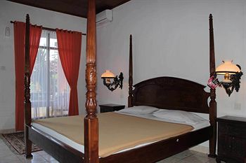 Hôtel Ananda Beach à Bali Extérieur photo